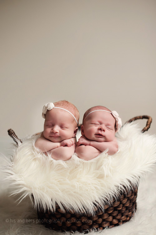 newborn twins photoshoot